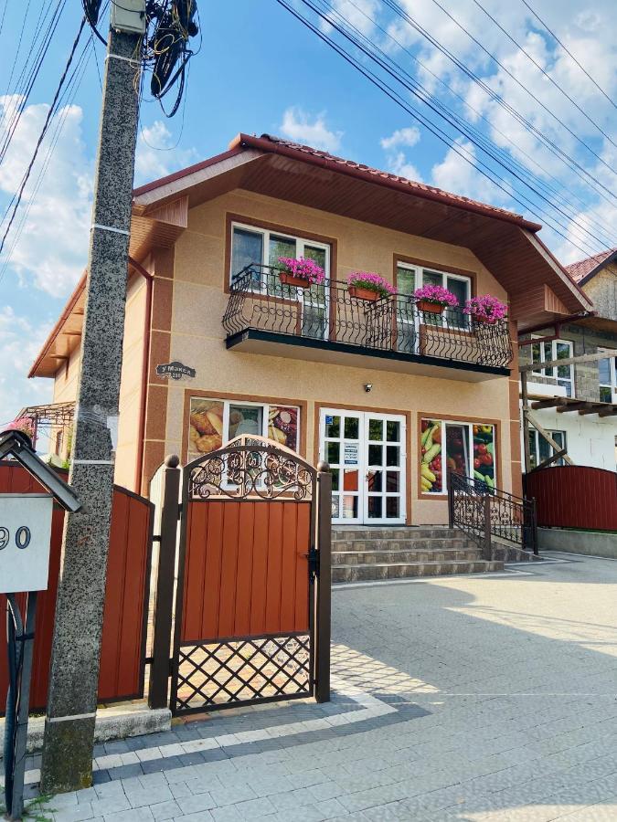 Hotel U Maksa Solotschyn Exterior foto