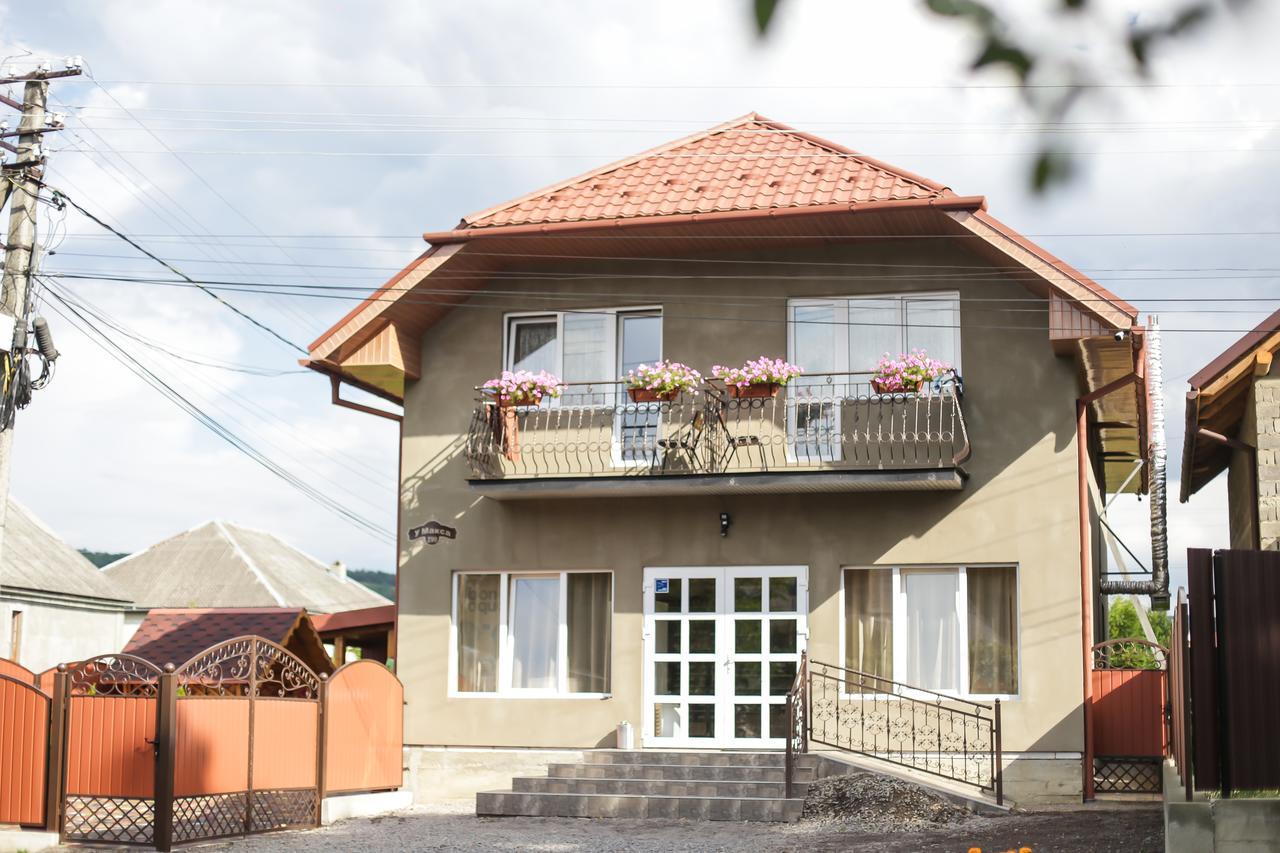 Hotel U Maksa Solotschyn Exterior foto