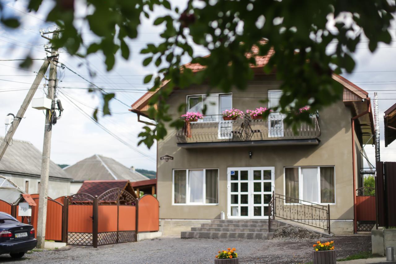 Hotel U Maksa Solotschyn Exterior foto
